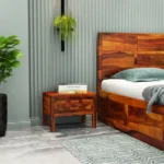 Bedswind Bedside Table