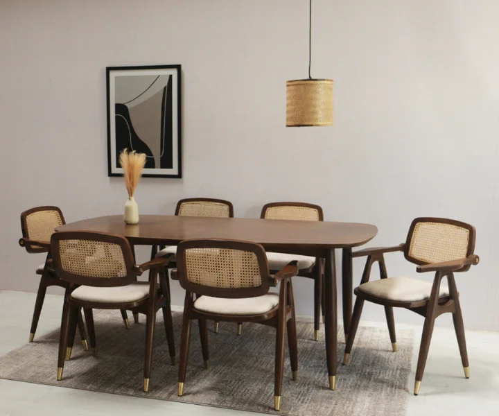 6-Seater vs 8-Seater Dining Table: Which One Should You Choose?