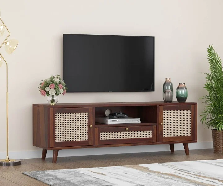 Which TV Unit Is Best for a Hall
